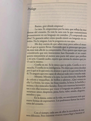 Las Nueve Caras Del Corazón Anita Nair