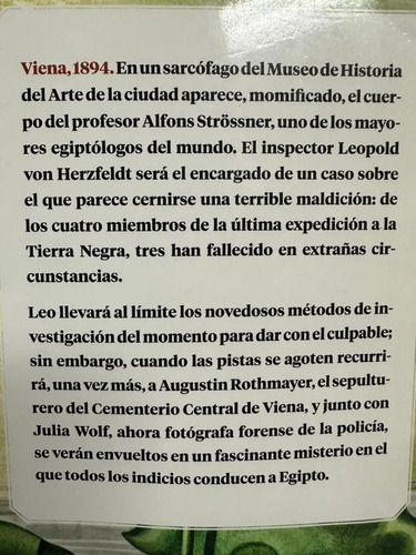 El Sepulturero Y La Tierra Negra Oliver Potzsch