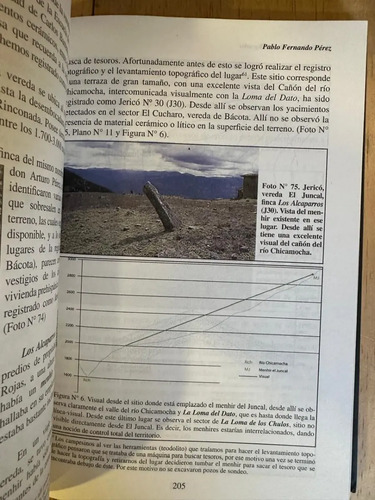 Tiestos, Textos Y Piedras Sagradas