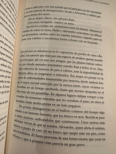 El Bosque De Los Pigmeos - Isabel Allende