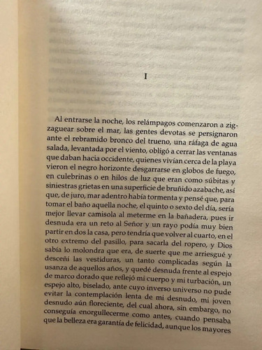 La Tejedora De Coronas - Germán Espinosa