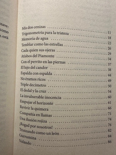 La Emoción De Las Cosas - Ángeles Mastretta
