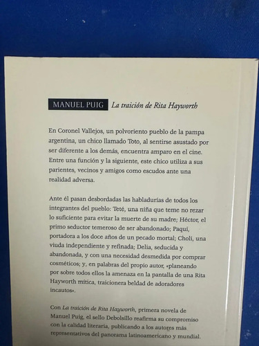 La Traición De Rita Hayworth - Manuel Puig
