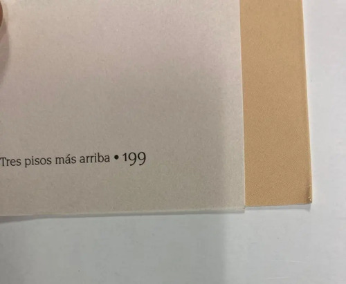 Tres Pisos Más Arriba - Ramón Cote Baraibar