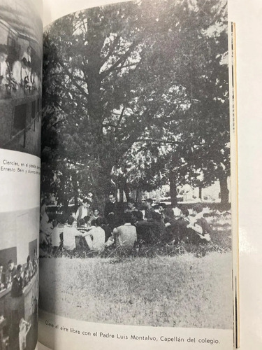 Una Escuela - Agustín Nieto Caballero