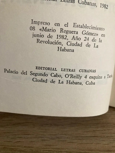Un Poeta Y Un Continente - Mirta Aguirre