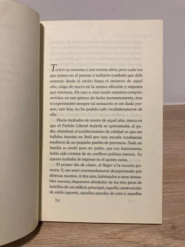 Nuestro Héroe Desfigurado - Yi Munyol