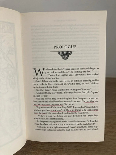 A Game Of Thrones - George R.r. Martin