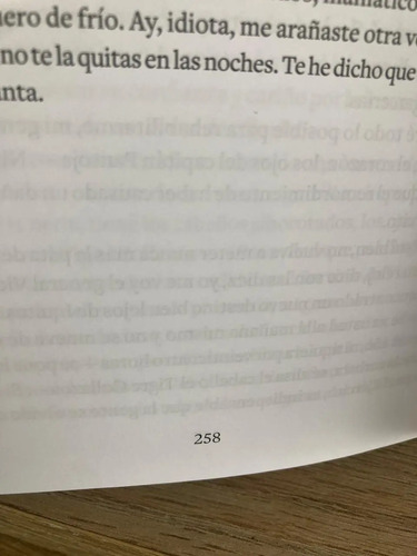 Panteón Y Las Visitadoras - Mario Vargas Llosa
