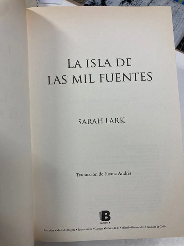 La Isla De Las Mil Fuentes - Sarah Lark