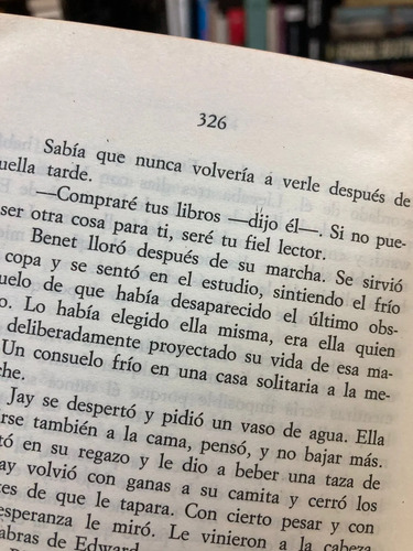 El Árbol De Manos - Ruth Rendell