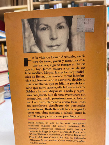 El Árbol De Manos - Ruth Rendell