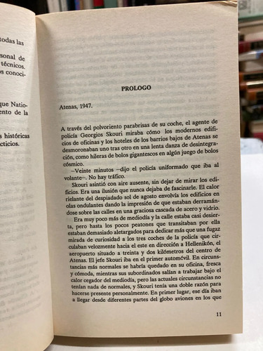 Más Allá De La Medianoche - Sidney Sheldon