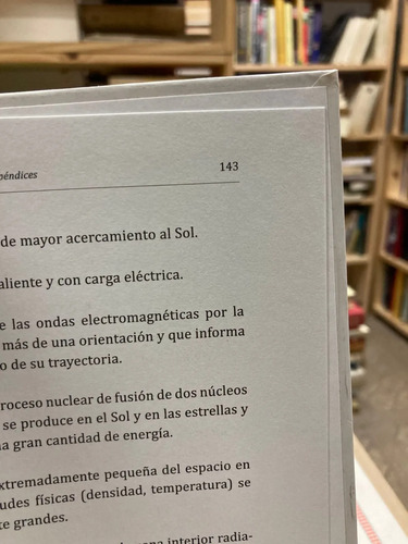 Especies Cósmicas - Carmen Del Puerto Varela