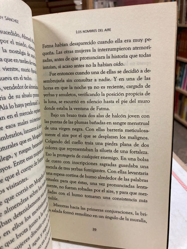 Los Nombres Del Aire - Alberto Ruy Sánchez