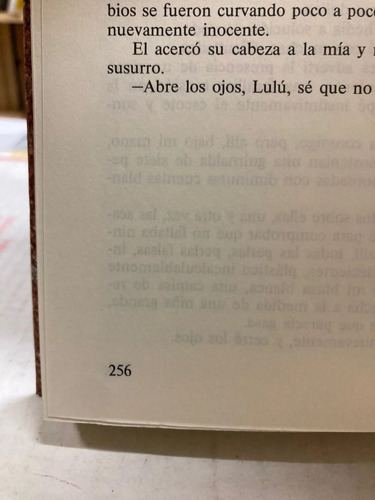 Las Edades De Lulú - Almudena Grandes