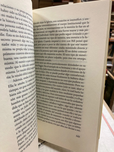 Novela Familiar - John Lanchester