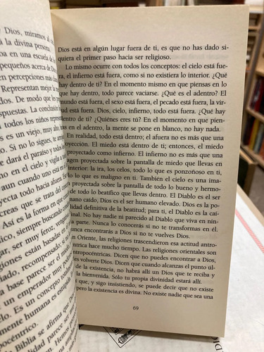 Un Pájaro Al Viento - Osho