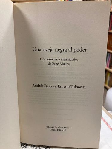 Una Oveja Negra Al Poder - Andrés Danza