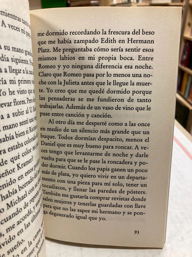 No Pasó Nada - Antonio Skármeta