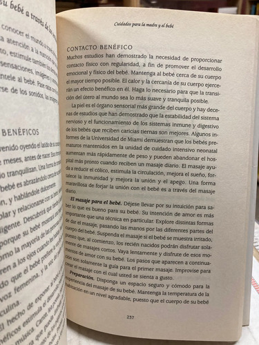 Guía Holística Para El Embarazo Y El Nacimiento - Deepak C.