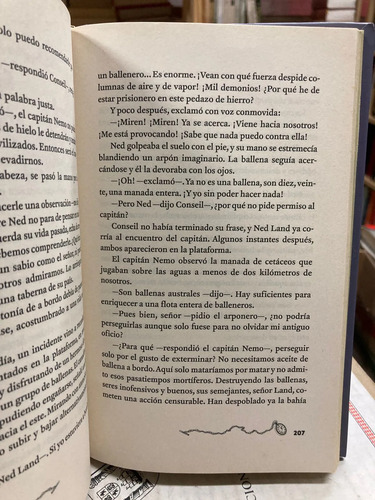 Veinte Mil Leguas De Viaje Submarino - Julio Verne
