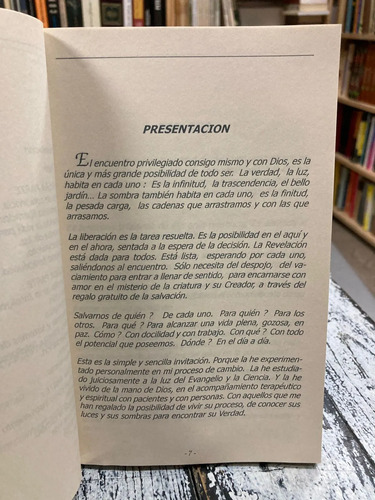 Caminando Hacia La Aventura Del Bien