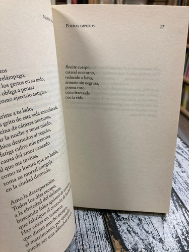 producto_639279786603290959_4 Poemas Impuros - Nuria Amat