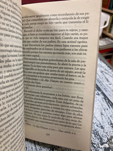 producto_639279795291426107_5 La Espera - Ha Jin