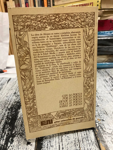 producto_639279796647850783_7 Emblemas - Alciato