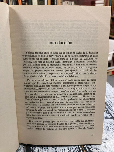 Psicología Social De La Guerra - Ignacio Martín-baró