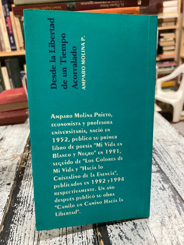 producto_639279802609355433_7 Poesía - Amparo Molina