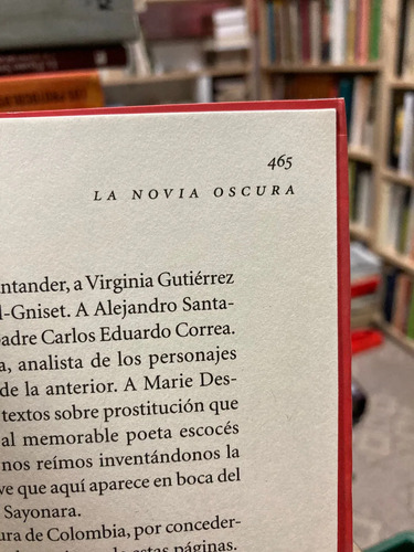 La Novia Oscura - Laura Restrepo