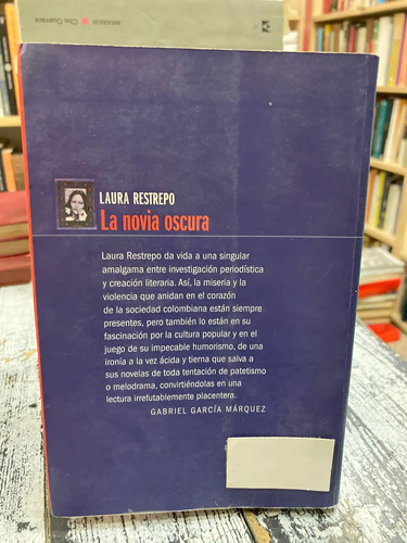 La Novia Oscura - Laura Restrepo