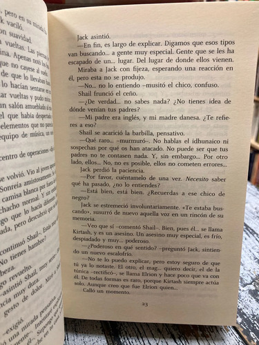 Memorias De Idhún I La Resistencia - Laura Gallego García