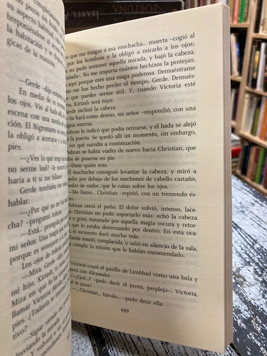 Memorias De Idhún I La Resistencia - Laura Gallego García
