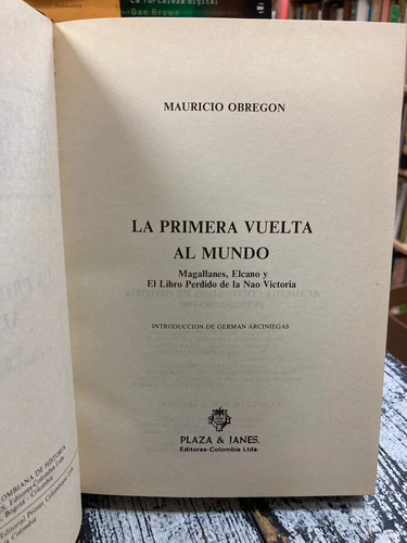 La Primera Vuelta Al Mundo - Mauricio Obregon